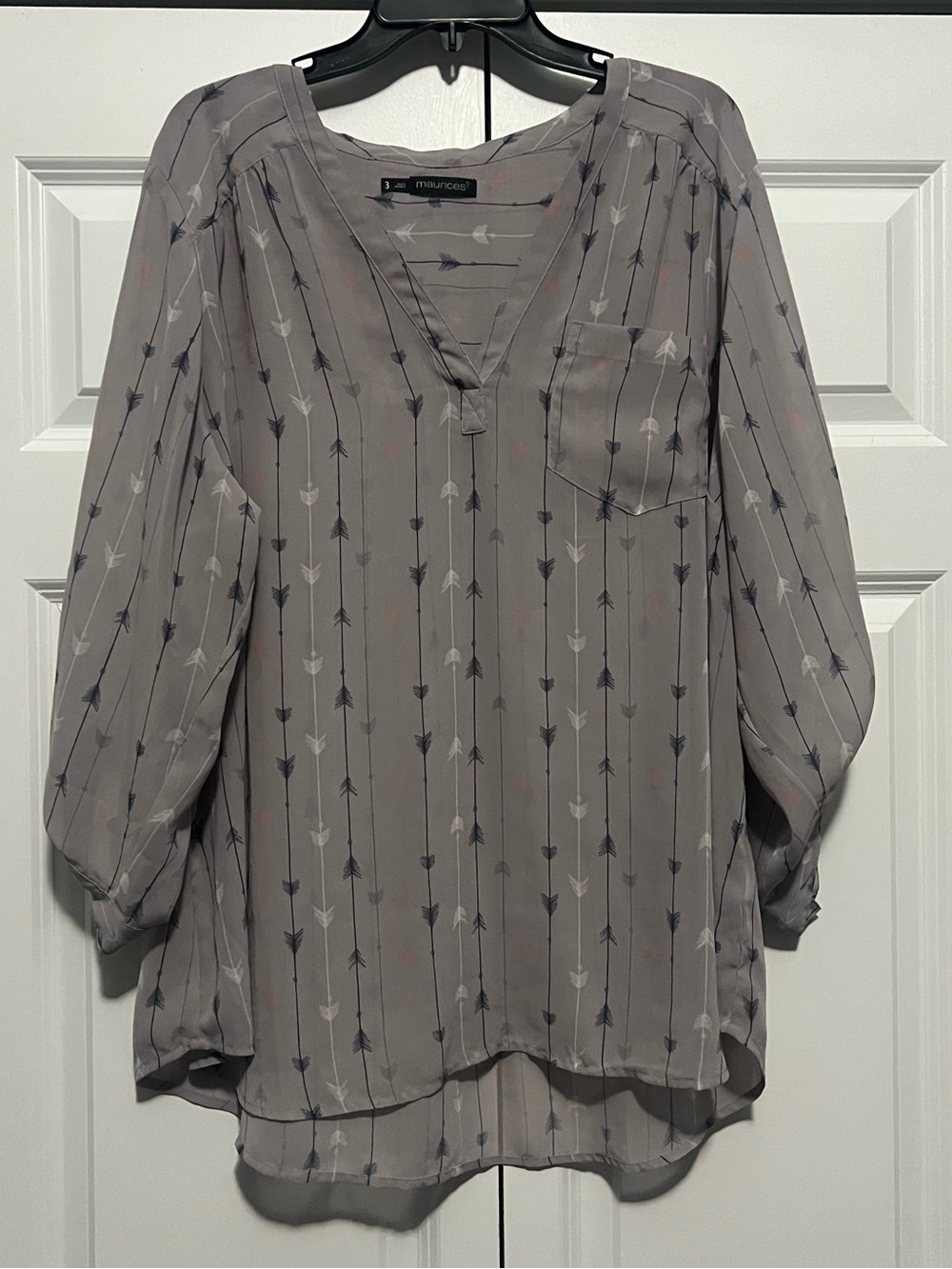 Maurices Sheet V-Neck Arrow Top